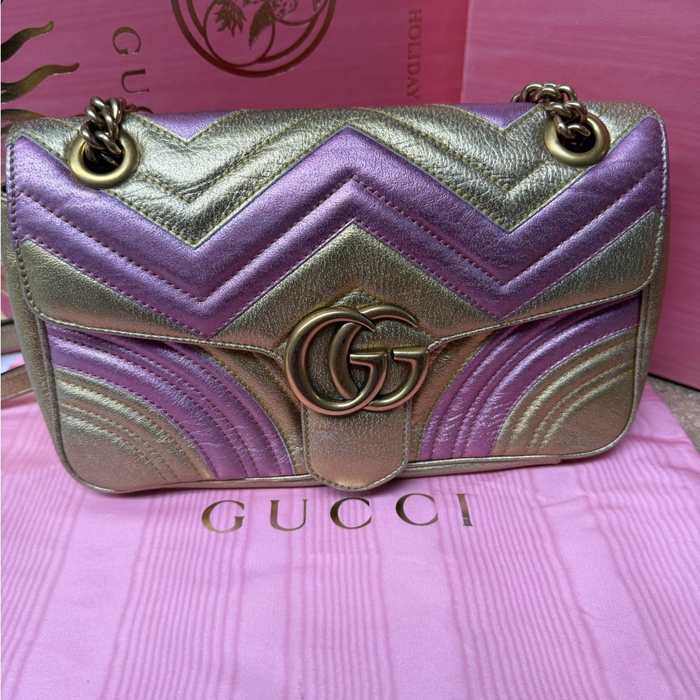 Gucci Pink and Gold Chevron Quilted Shoulder Bag - Picture 3 of 16